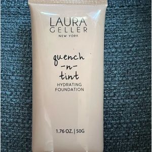 Laura Geller Quench-N-Tint Hydration Foundation Light
